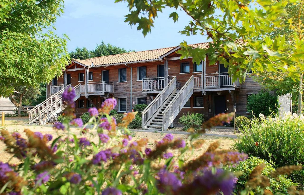 Bel Appartement Cosy Dans Residence Avec Piscine 5 Minutes Plage Messanges  Eksteriør bilde